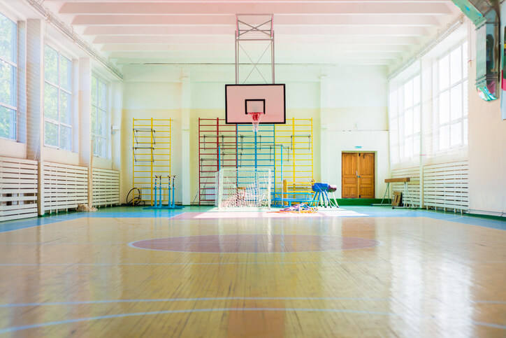 sala gimnastyczna w szkole